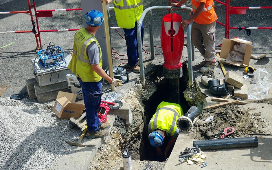 comment déboucher une toilette sans siphon Paris 20